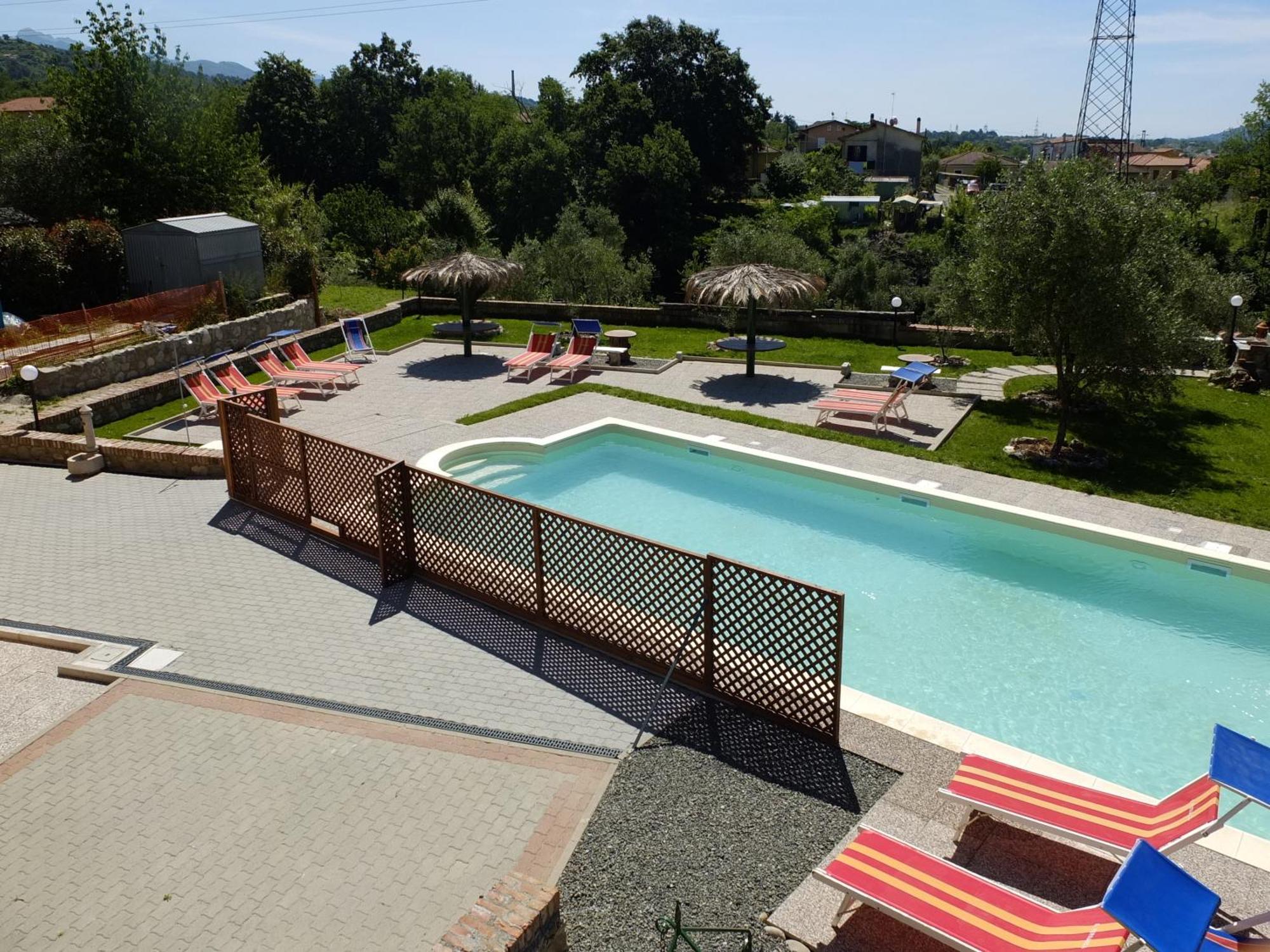 La Fonda Casa Vacanze-Appartamenti Con Piscina サント・ステーファノ・ディ・マグラ エクステリア 写真