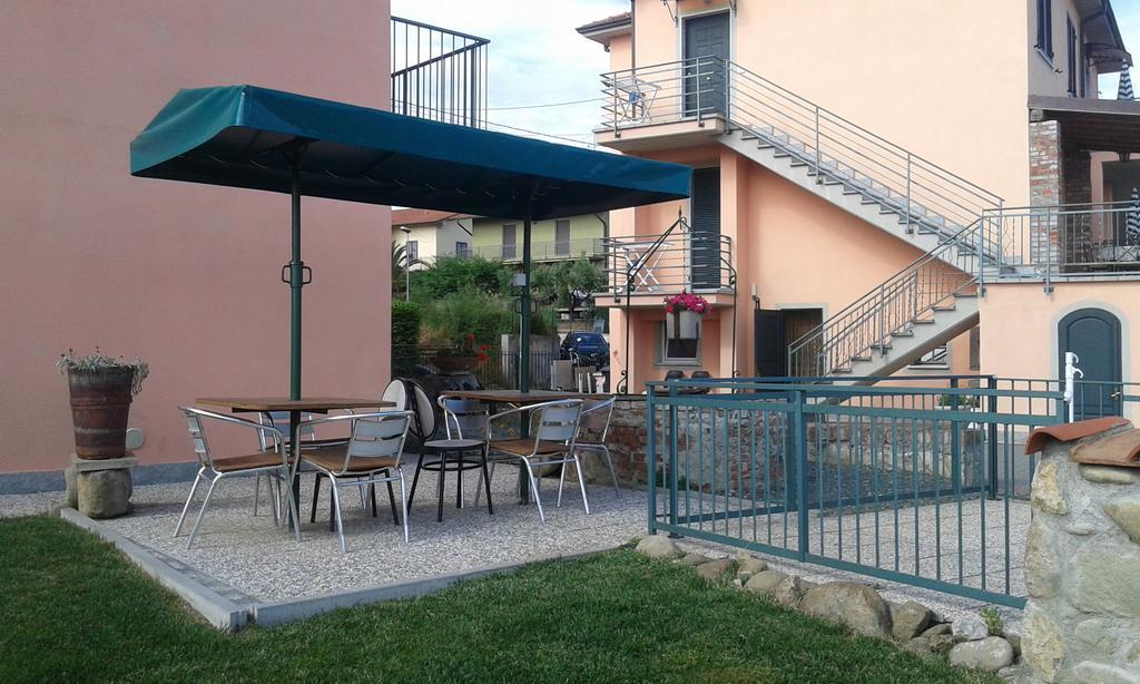 La Fonda Casa Vacanze-Appartamenti Con Piscina サント・ステーファノ・ディ・マグラ エクステリア 写真